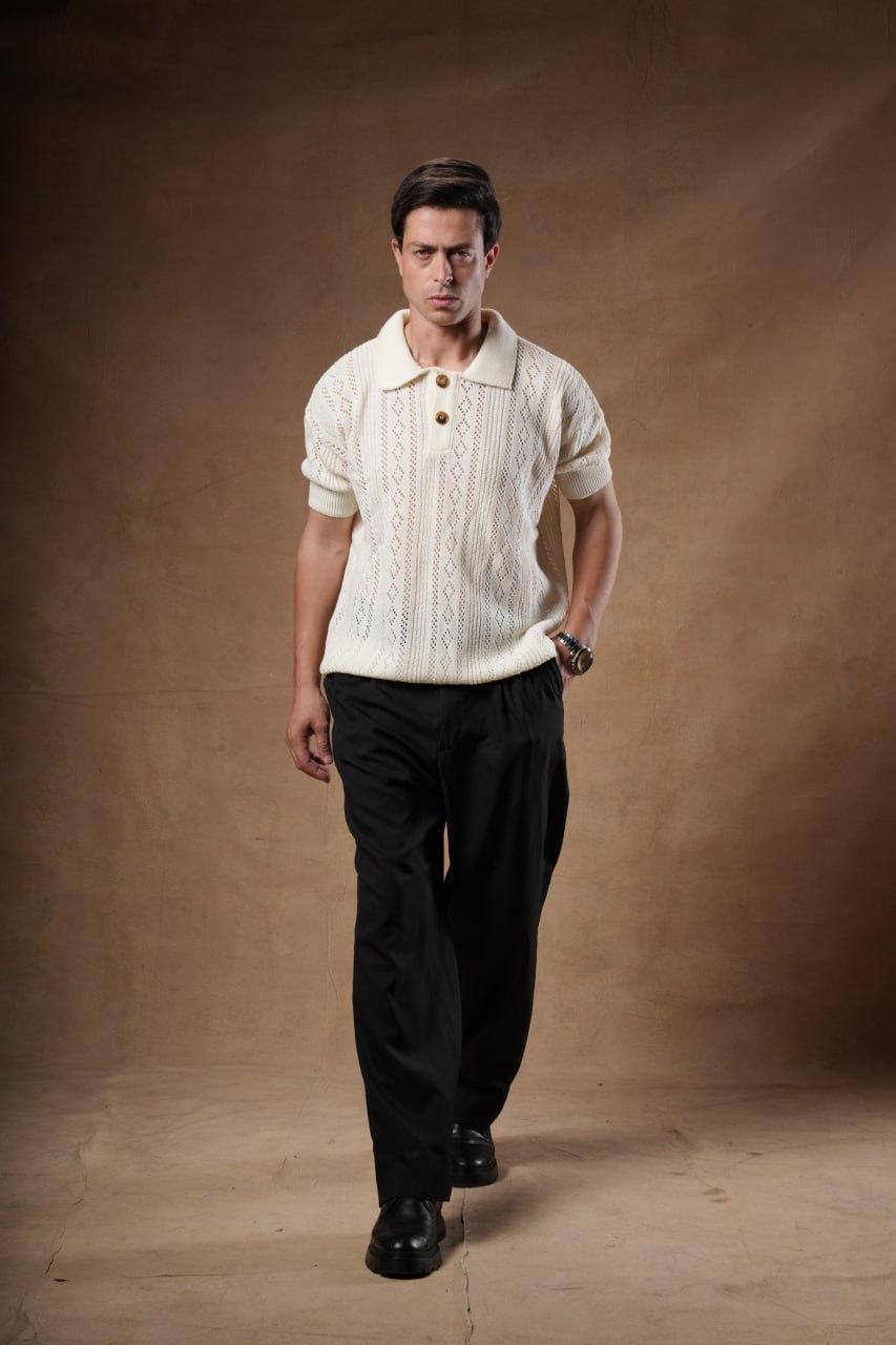 Cotton Blend Basic Knit T-Shirt.